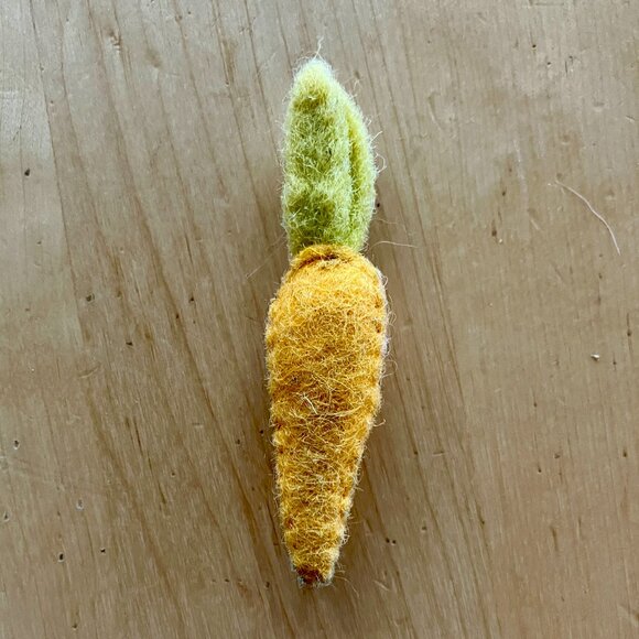 Pehr Classic Mobile - Tiny Bunny - Picture 3 of 3